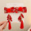 Presilhas de cabelo estilo chinês com borlas e pompons de pelo (1 par) 1
