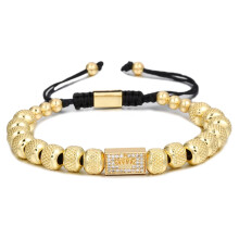 Bracelet pour homme avec breloque couronne, en acier inoxydable, perles ajustables, fabrication soignée, accessoire raffiné, bijou élégant non