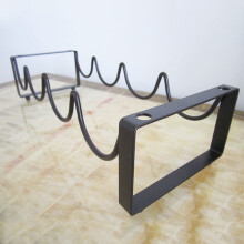 Multi Iron Wire Wine Rack with Smooth Surface and Round Bottom for Holding 4 Bottles Sturdy and