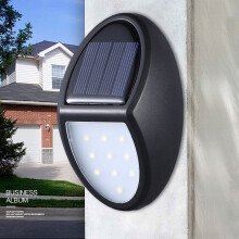Lampă solară de perete cu senzor de mișcare, lumină caldă, rezistentă la apă IP65, de la amurg la zori, compatibilă cu verandă exterioară,