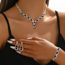 Bridal Elegant Crystal Necklace, Earrings, Bracelet Jewelry Set Simple And Trendy Claw Chain Jewelry Set Gift for Women