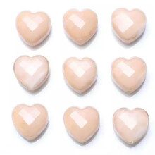 10 Stück 16 mm große, facettierte, herzförmige, undurchsichtige Glasperlen für die Schmuckherstellung – Beige