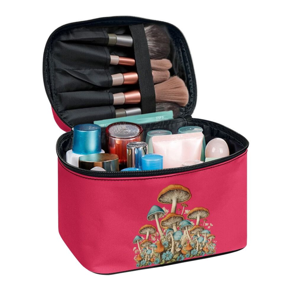 Mushroom Pattern Polyester Travel Makeup Organizer Space-Efficient Travel Accessories Organizer Desktop Neatness
