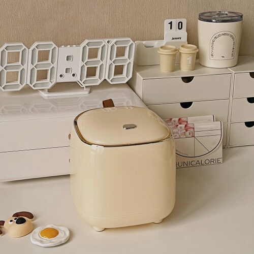 Space-Saving Press Lid Garbage Container in Chic Design for Home Use 2
