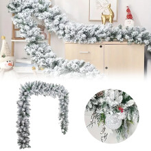 Guirlande de Noël floquée neigeuse de 1,5 m – Pin givré réaliste pour cheminée, escalier, foyer, porte, fenêtre – Décoration de Noël