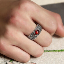 (A) Chinese Silver Toad Ring - Vintage Charm Jewelry