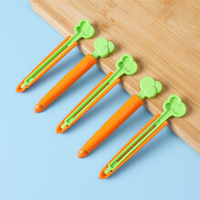 5Pcs Carrot Shape Reusable Food Sealing Clips with Magnet Storage Box