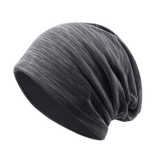 Unisex gestreepte gebreide muts, dunne hoofddoek voor de lente en de herfst, effen vilten muts in Koreaanse stijl, ademende stoffen hoofddoek, grijs.