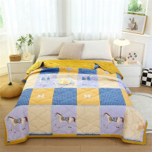 Washable Printed Quilt, Lightweight Ultra-Soft Microfiber Quilted Bedding – Queen Size, All-Season, Modern Style