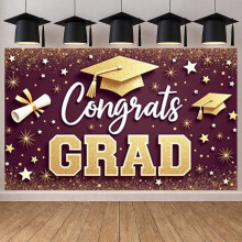Pancarta 3D dorada brillante con la frase "¡Felicidades, graduado!" – Fondo de estrellas brillantes para graduaciones de secundaria y universidad,