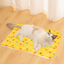 Double-Sided Self-Heating Pet Mat for Dogs & Cats up to 17 lbs – Soft Cotton Sleeping Blanket, Compatible with All Small Pets