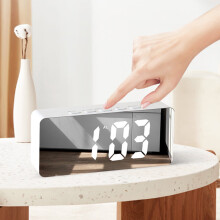Small Digital Alarm Clock with Large LED Display, Adjustable Brightness & Snooze, Mirror Surface, White Digit, Compatible with Bedroom/Desk/Office