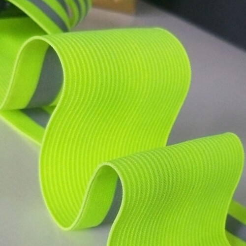 Running waist belt with reflective visibility for night use 2