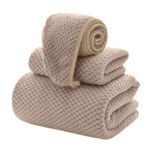 3-Piece Oversized Bath Towel Set: Microfiber Shower Cap, Bath Sheet (140x70cm), Ultra Absorbent & Quick-Dry – for Gym, Spa, Hotel, Pool, Beach –