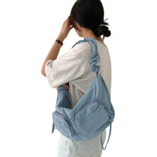 Modische Damen-Umhängetasche mit Falten und Kordelzug, lässige Crossbody-Tasche aus einfarbigem Nylon, Handtasche mit mehreren Fächern und
