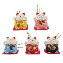 Maneki Neko Cat Figurines Japanese Beckoning Fortune