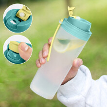Gourde de sport 550 ml, shaker portable étanche, doseur transparent, compatible lave-vaisselle, idéal pour la salle de sport et le camping.