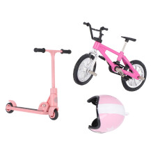 Conjunto rosa de bicicleta y patinete miniatura para casa de muñecas