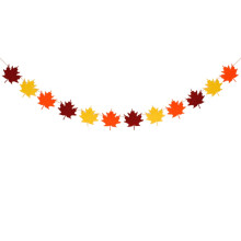 Maple Leaf Garland Banner – Non-Woven Party Decoration