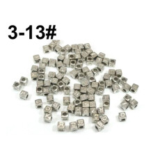 250 perline cubiche in acrilico con lettere dell'alfabeto assortite, 6x6 mm, per gioielli e lavoretti per bambini - 3-13 anni, colore argento