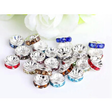 100 cuentas espaciadoras redondas de cristal plateado con diamantes de imitación, 6 mm, 8 mm, 10 mm. Variedad de colores: 10 mm - Colores surtidos.