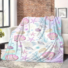 Soft Sea Print Flannel Blanket – Pastel Shells, Starfish & Coral, Light Blue to Pink Gradient, for Sofa, Bed or Travel