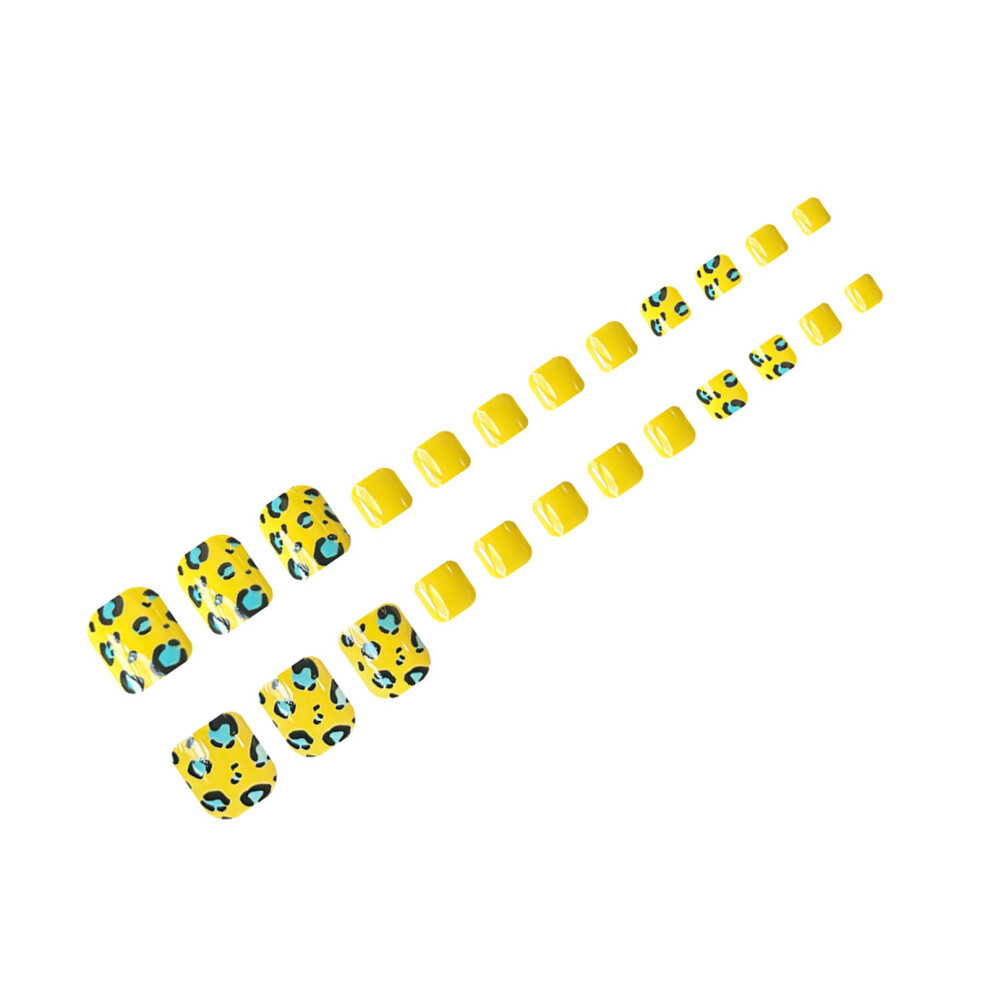 Reach-Tools 24Pcs Leopard Print Fake Nails For Women