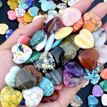 Heart Shaped Crystals Worry Stones 32pcs Colorful Natural Stones for Decoration Feng Shui Collecting Gifts Home Decor