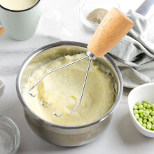 Stainless Steel Potato Masher with Wooden Handle, 2-in-1 Round/Wide Heads, Ergonomic Non-Slip Grip, Dishwasher Safe – Compatible with All Cookware