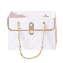 Sac cadeau rectangulaire pour fleurs fraîches, design élégant et multicolore