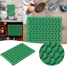 Christmas Tree Silicone Baking Mould, 100 Cavities, Non-Stick, Hanging Hole, Easy Clean, 30x20x1.1cm