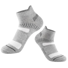 Men's Seasonal Low Top Sports Socks for Sweat Absorption and Casual Leisure Comfort