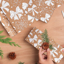 Christmas Wrapping Gift Paper (43x300cm)- Khaki Bow Christmas Gift Wrapping Paper,for Christmas Winter Holiday Birthday Gift Wrapping