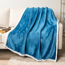 PAVILIA Sherpa Fleece Throw Blanket for Couch, Navy Blue, Plush Soft Fuzzy Sofa Blanket, Cozy Reversible Winter Throw for Women Men, 50x60 Inches