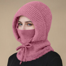 Women's 3-in-1 beanie hat with scarf and mask