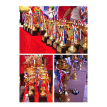 3X Trofeo de Oro de 11 Pulgadas para Competiciones Deportivas, Premios de Equipo Ganador de Fútbol Y Favores de Fiestas de Competición