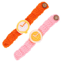 2St Kinder Knitting Horloges Speelgoedarmbanden Assorti Kleuren,