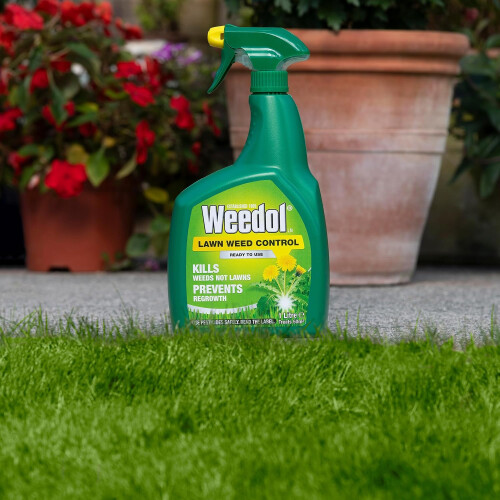 Weedol LN Lawn Weed Control 1L - Selective Weedkiller Kills Weeds Not Grass 1