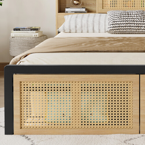 4ft6 double bed 135×190cm Storage compartments in the headboard 2