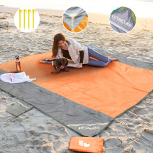 COVACURE Beach Blanket Mat with 3 Zipper Pockets, Extra Large 210 x 200cm Water Resistant Sand Proof Picnic Blanket for Camping, Hiking, Picnic