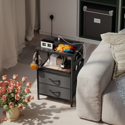 Homcom HOMCOM Slim Side Table with Charging Station, Bedside Table, Black