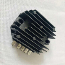 Yanmar 12V jännitteensäädin, yhteensopiva AM101406M 129150-77710:n kanssa