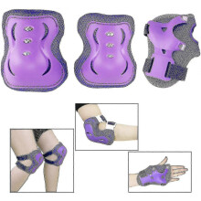 Conjunto de rodilleras, coderas y protectores para niños/jóvenes.