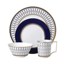 Wedgwood Renaissance Gold 4-Piece Place Setting #1050601