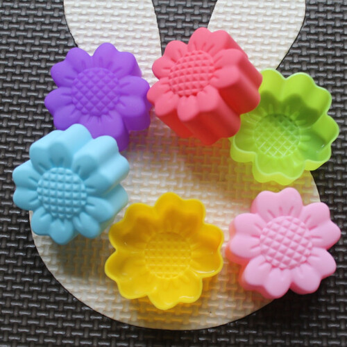 Non-Stick Cake Baking Muffin Molds