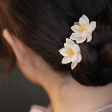 (White) Flower Hairpin Set - 2 U-Shaped Hair Clips