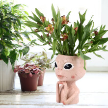 Resin Alien Head Planter with Drainage