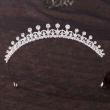 (Transparent) Baroque Pearl Hair Crown for Party (50 chars)