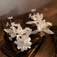 (White) Flower Hair Clips with Earrings for Thick Hair