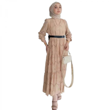 (Khaki, L) Islamisches Maxikleid aus bestickter Spitze, gefertigt aus komfortablem Polyestergewebe, mit bodenlangen Rüschen und Quasten.